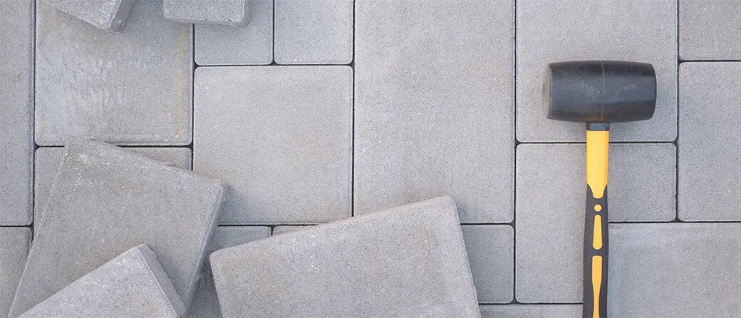 Kostka brukowa – aranżacje z wykorzystaniem produktów z oferty kostkaGT