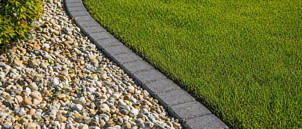 Jak zrobić obrzeże z kostki brukowej?